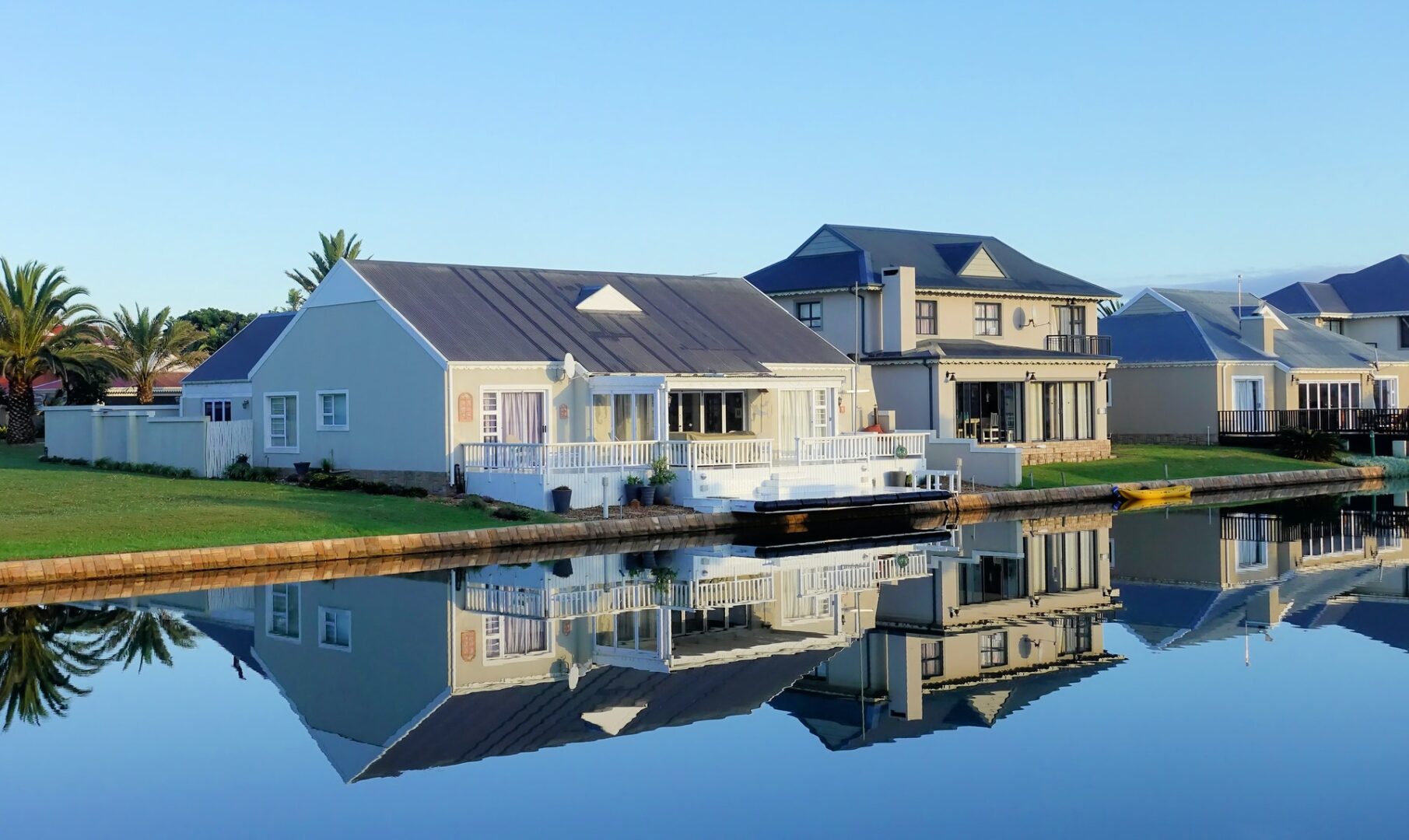 image of homes overlooking a lake